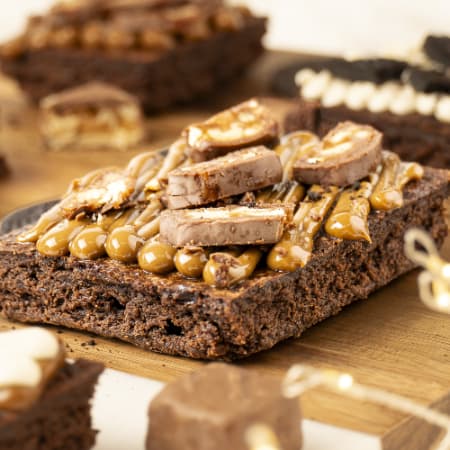 BROWNIE SNICKER