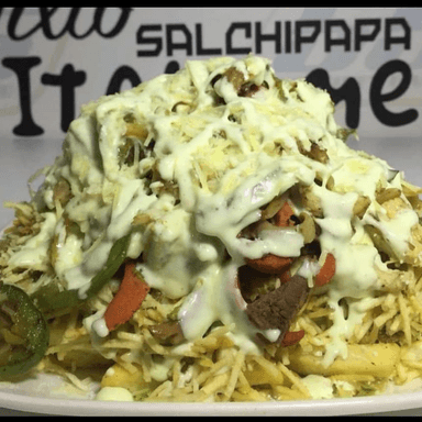 Salchipapa Suiza Gratinada + Perro Gratinado