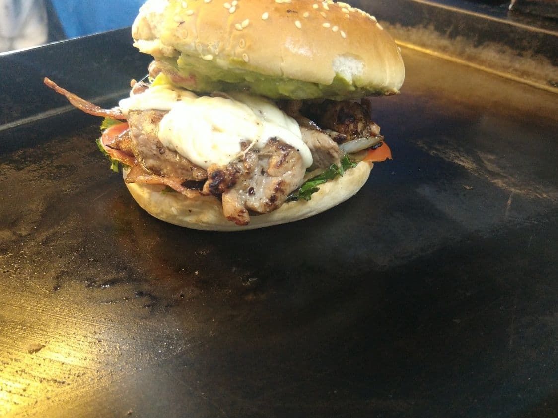 Hamburguesa de arrachera