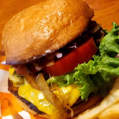 Hamburguesa Clássica