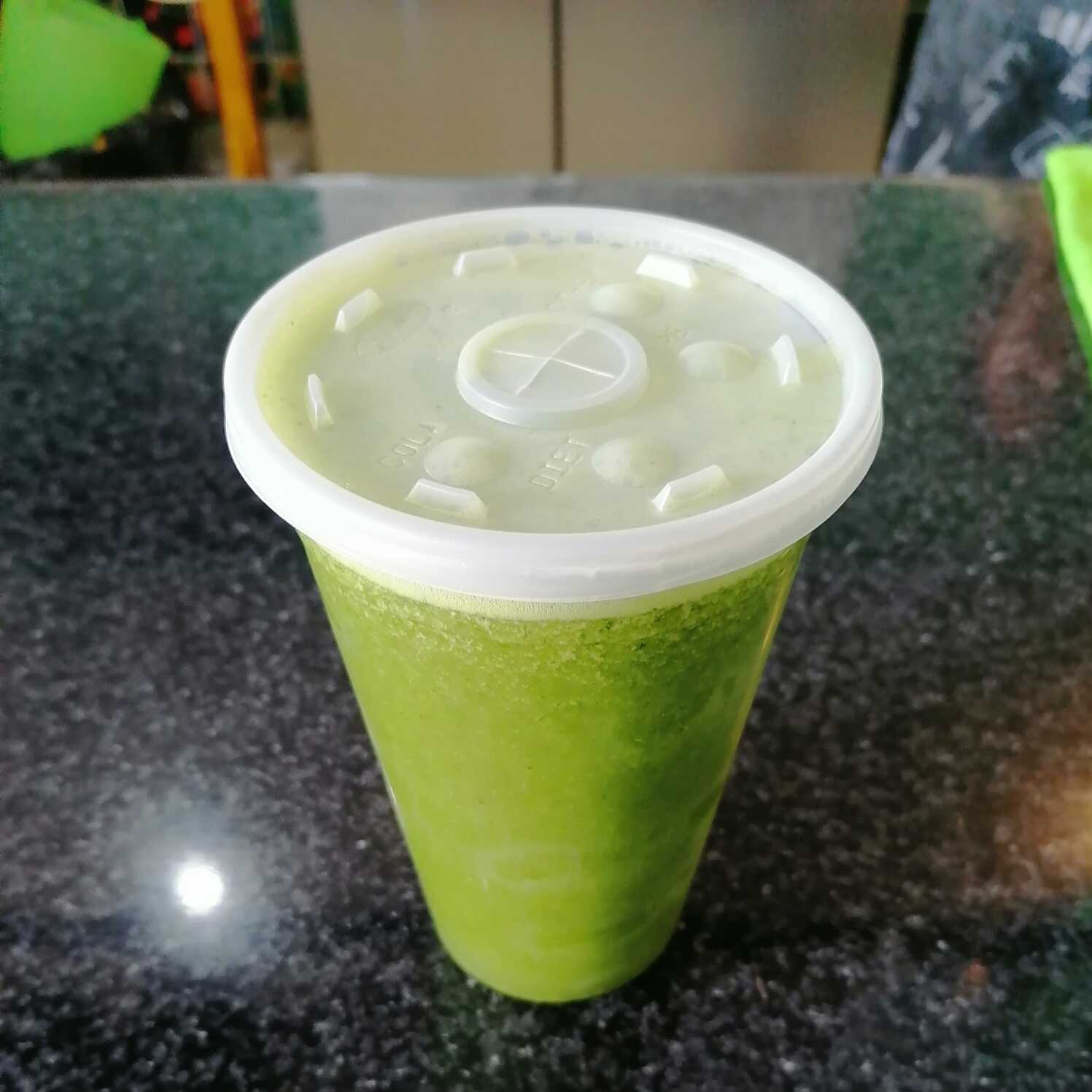 Jugo verde 1/2