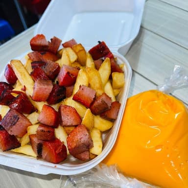Salchipapas