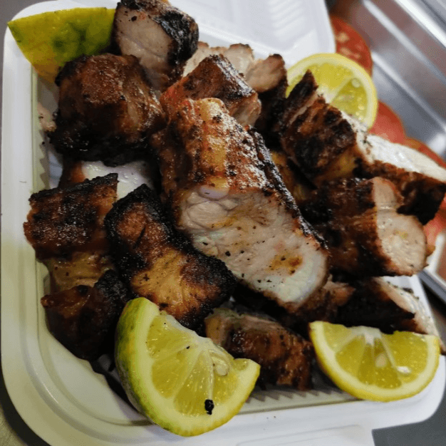 Porción 250 G y Papas Fritas