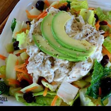 Ensalada con Pollo en Crema