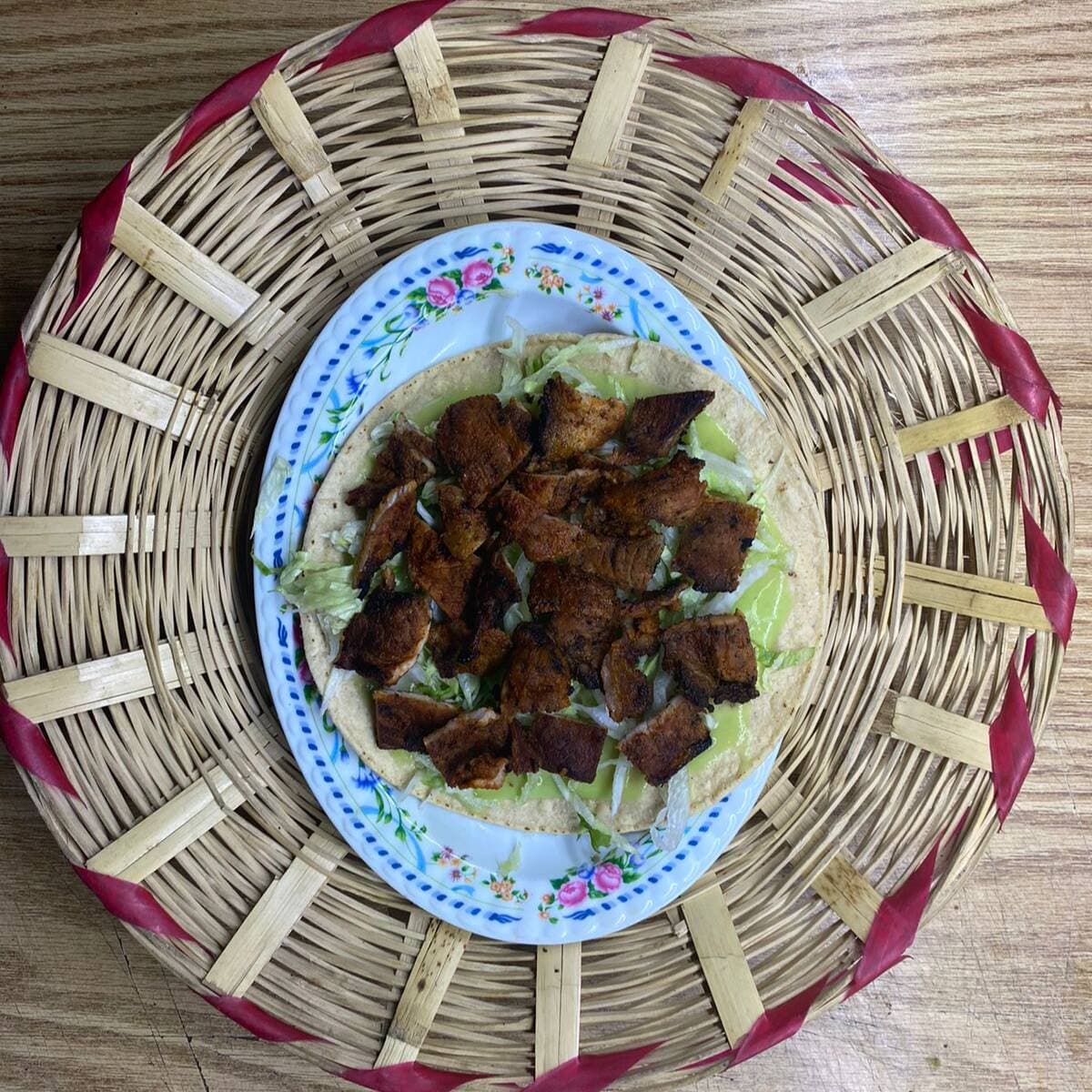 Tostada de Carne Asada