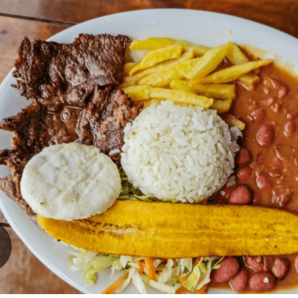 2 Almuerzos Rosita