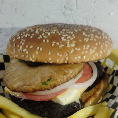 HAMBURGUESA HAWAIANA