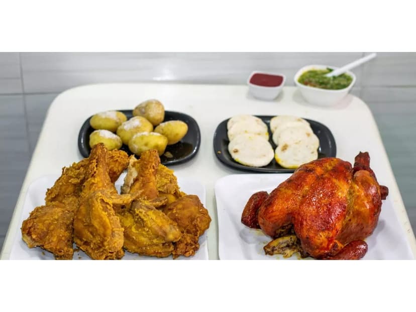 El Pollo Dorado (Centro)