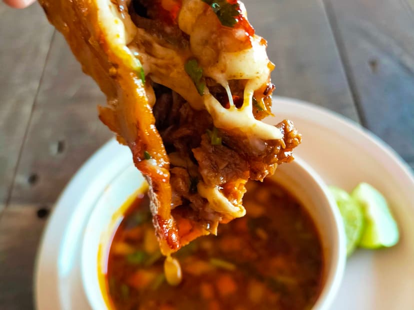 Birria Los Compadres