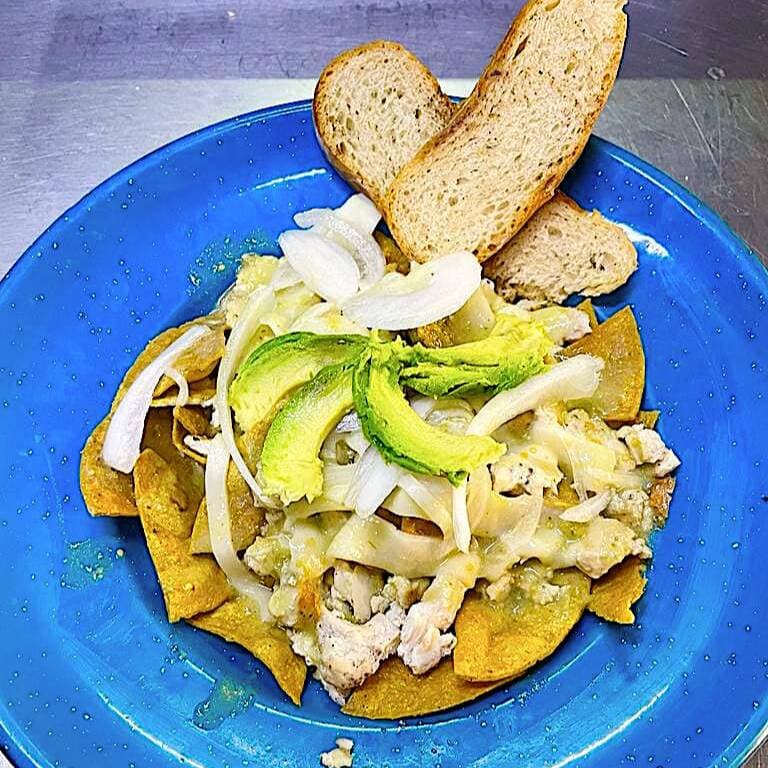 Chilaquiles Suizos
