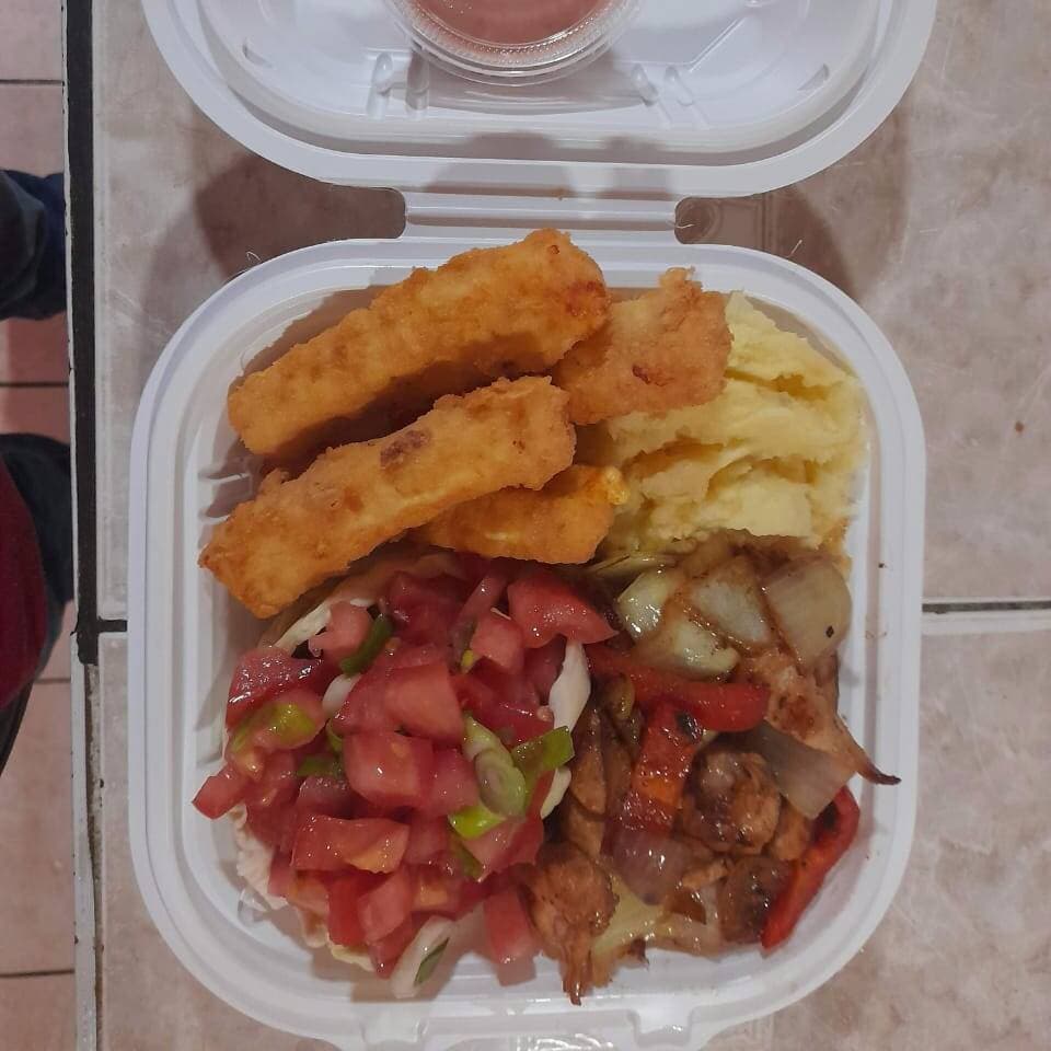Fajitas de Pollo con Dedos de Queso
