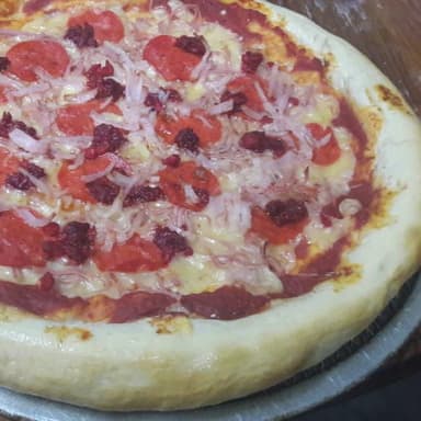 Pizza Carnes Frías