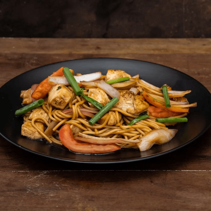 Pollo Saltado