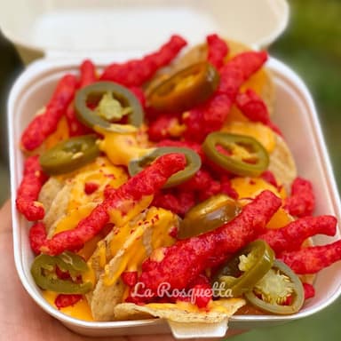 Nachos Flamin' Hot Chicos