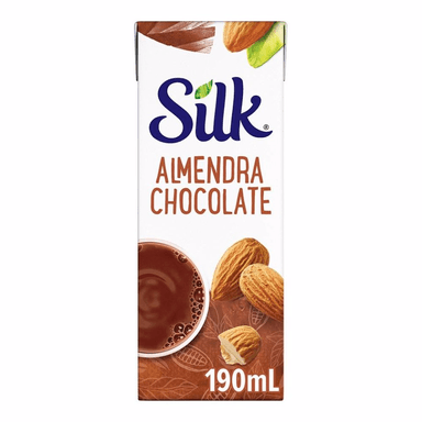 Leche de almendras con chocolate