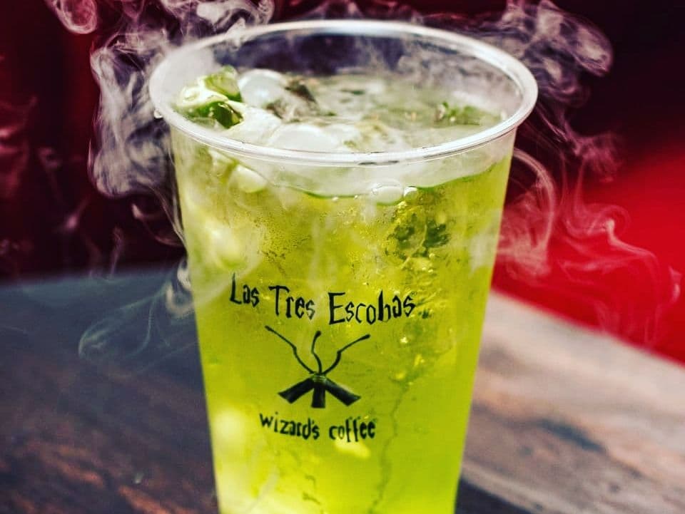 Giggle Water (Agualegre)