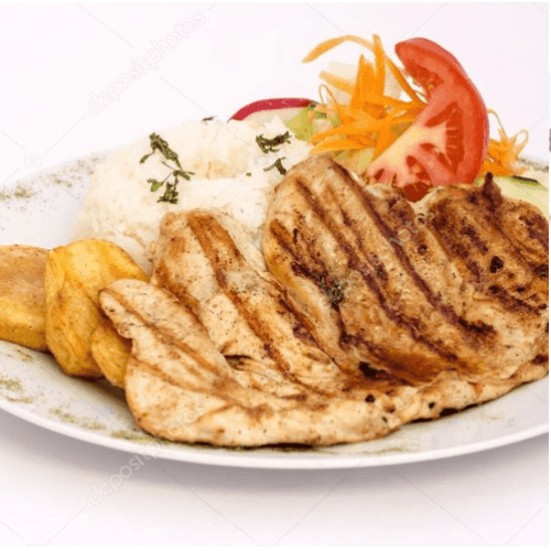 Filete de Pollo con Ensalada