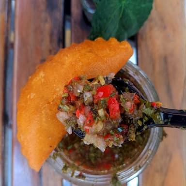 Empanada de lechona