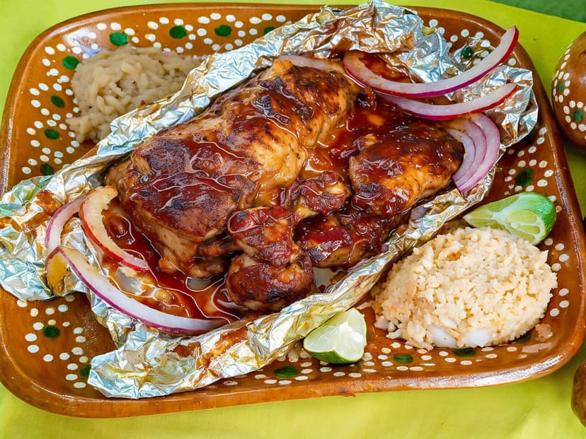 DELY CHAMORROS Y COSTILLAS