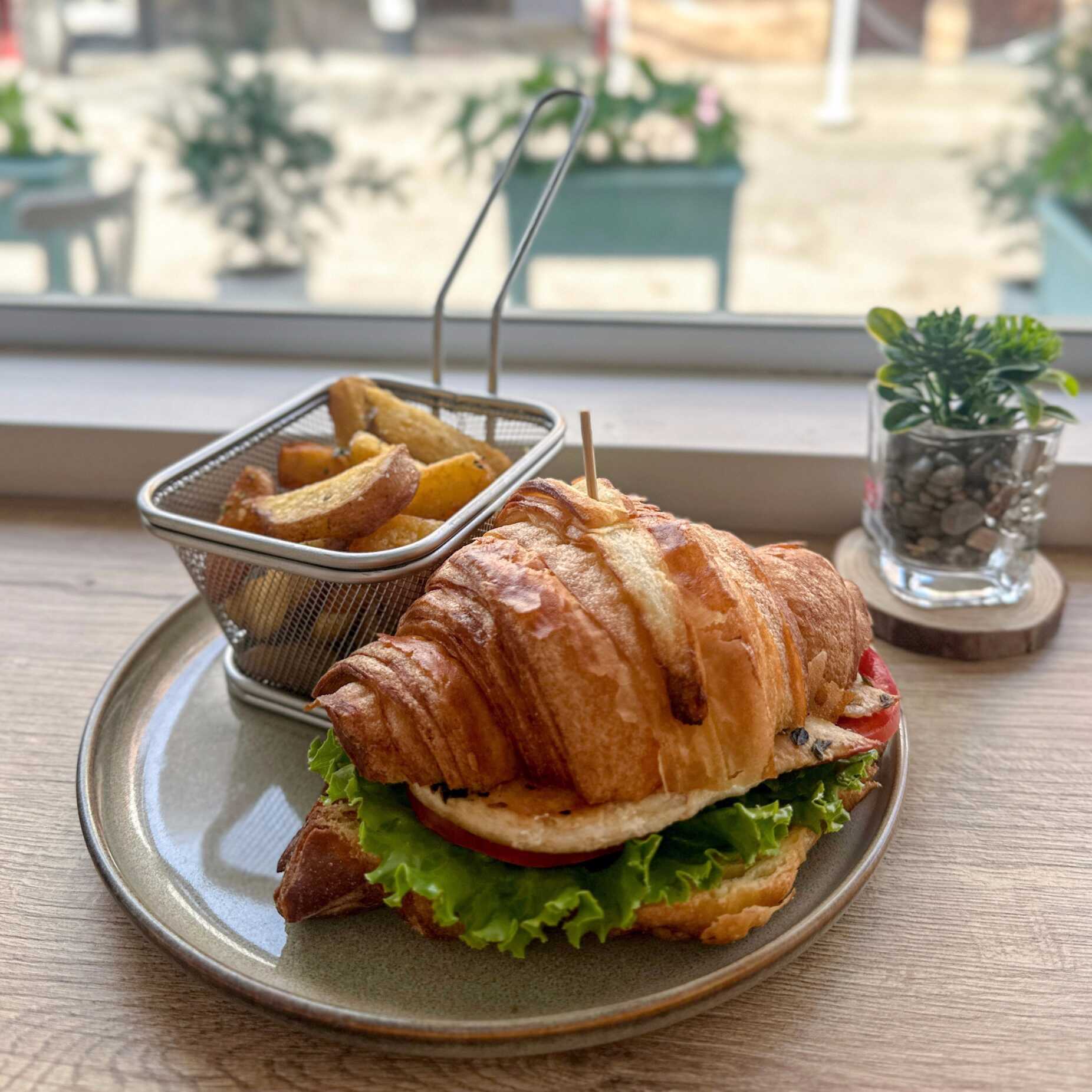 Sándwich de Pollo a la Plancha