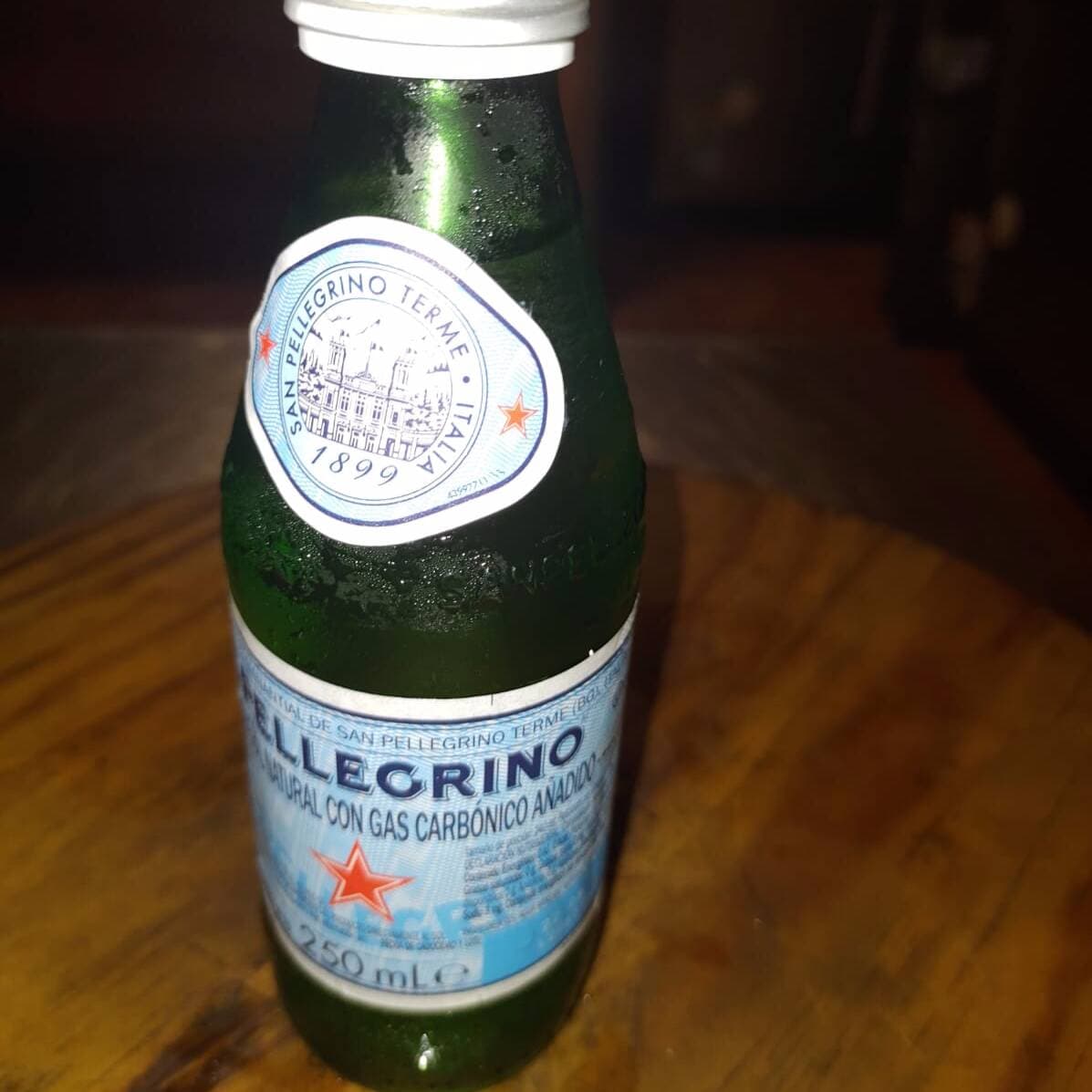 Agua Mineral SanPellegrino