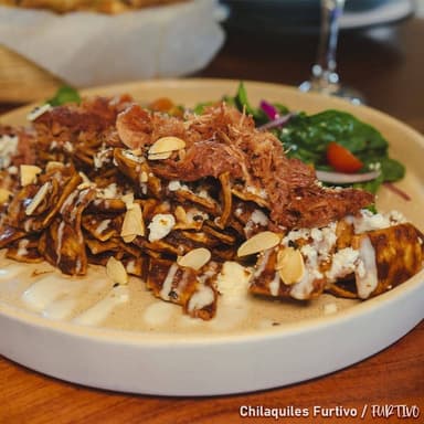 CHILAQUILES FURTIVO