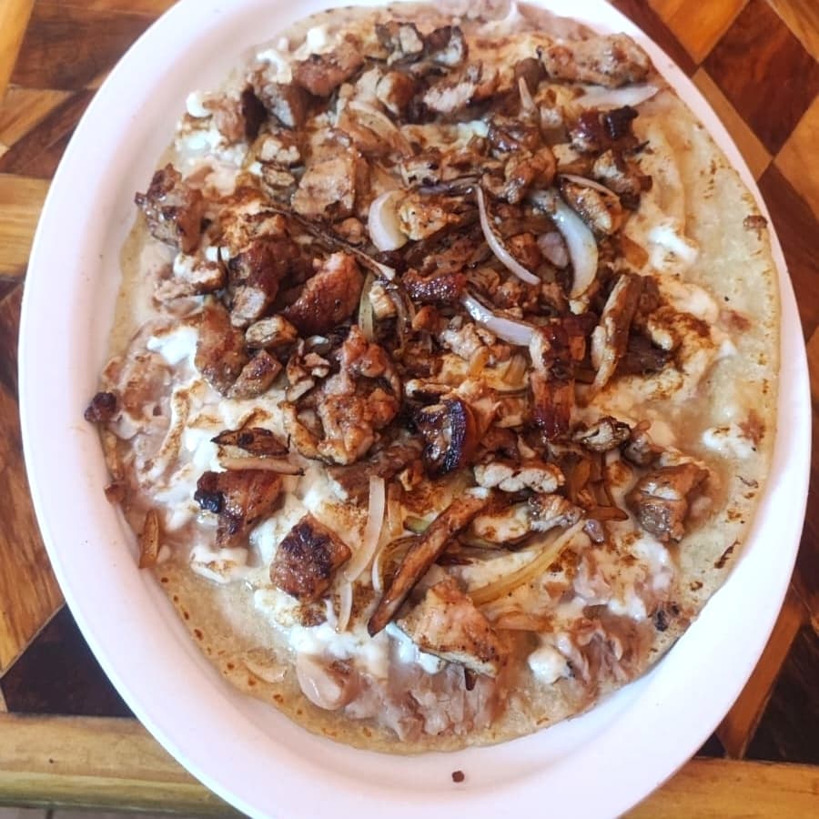 Sopes Bistec
