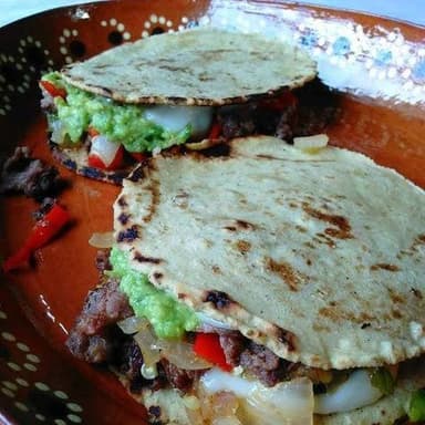 Mula Chica De Asada