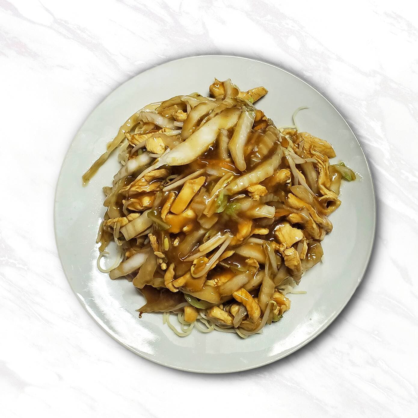 Tallarín con Pollo