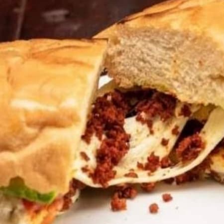 Torta de Longaniza con queso