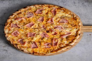 PIZZA HAWAIANA.