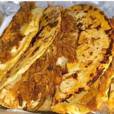 Taco Blando De Birria De Res