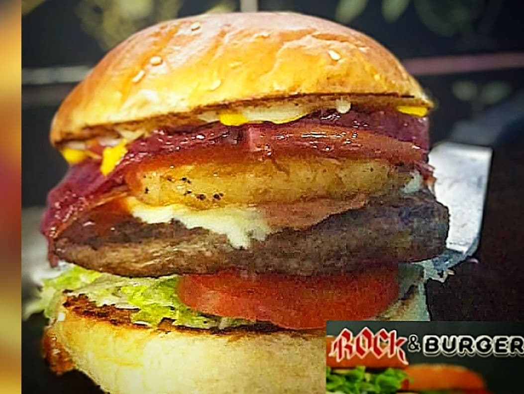 Burger Arrachera Hawaiana