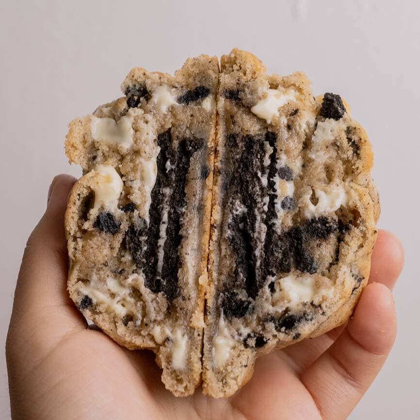 Chunky Cookie Cookies N Cream