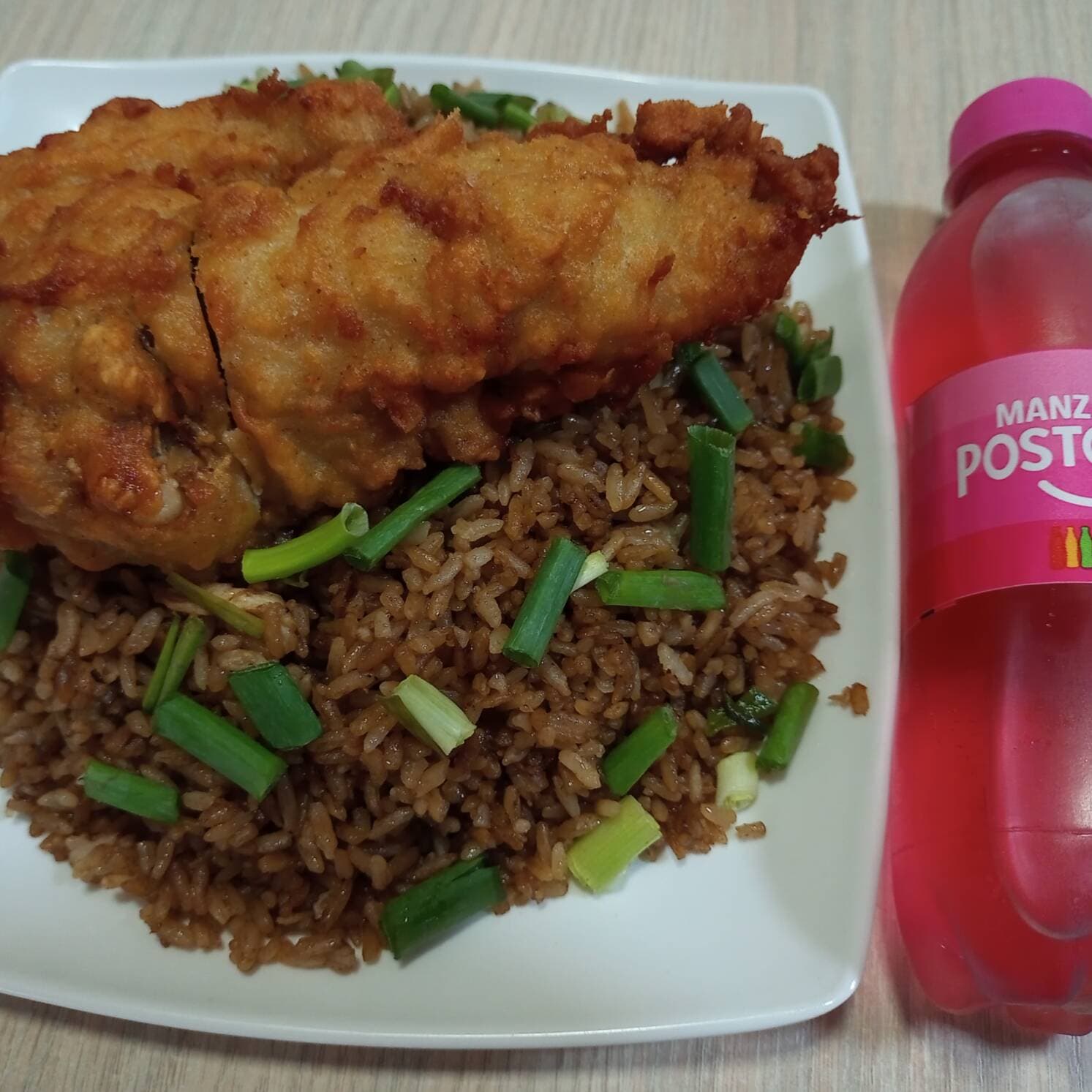 Valenciana Personal + Gaseosa 250ml