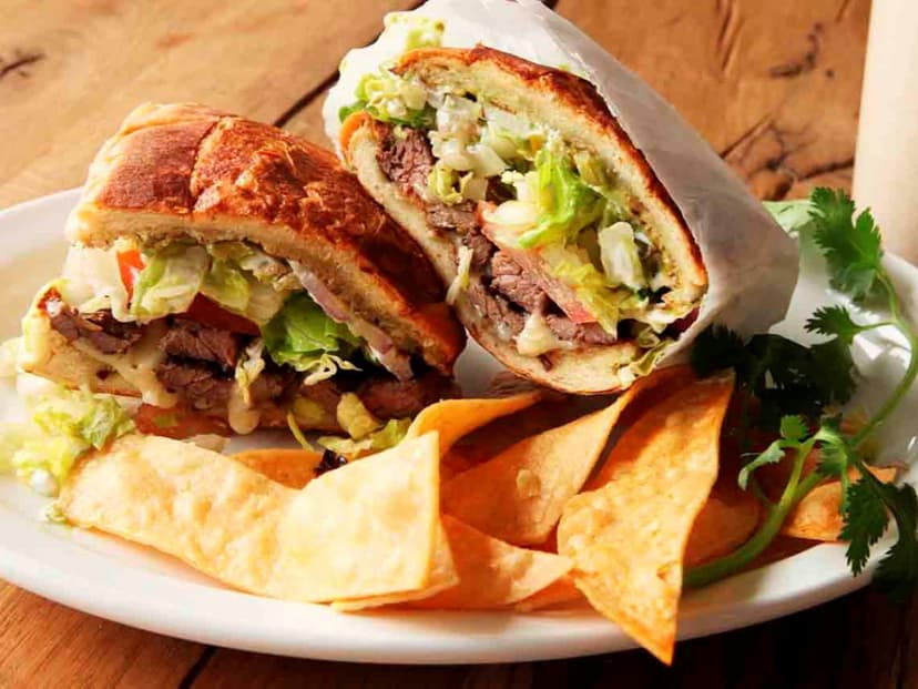 Doña Lupe Tacos y Tortas