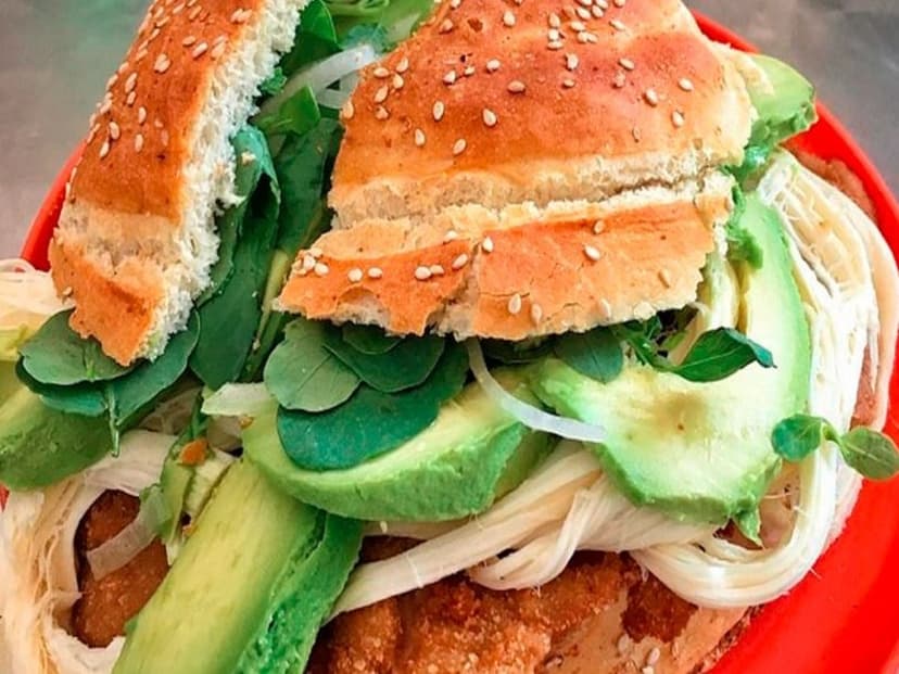Cemitas Reyna Poblana (Humboldt)