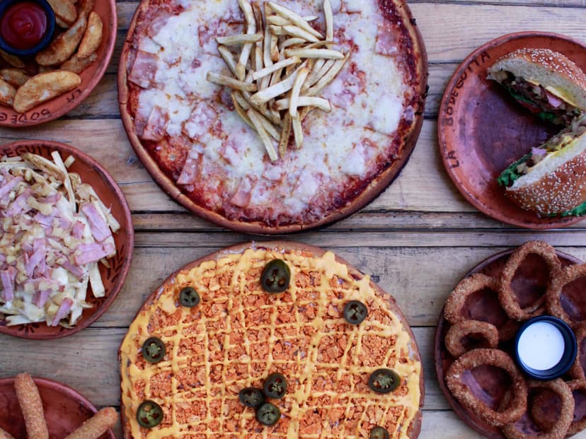 Pizzería La Bodeguita (Ignacio de la Llave)