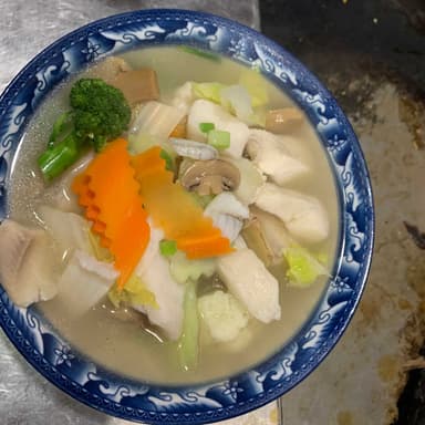 Sopa de Pollo con Verduras