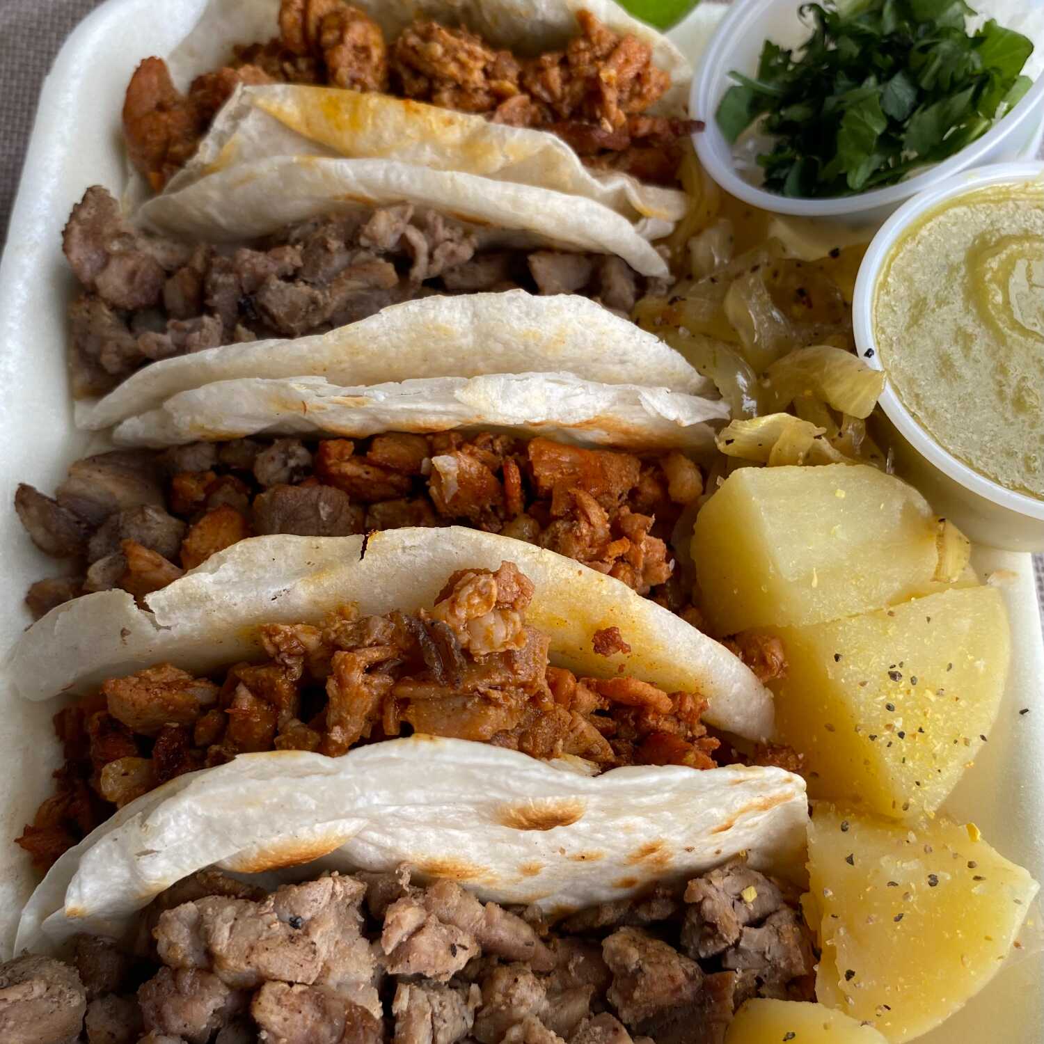 Tacos Mixtos pastor bistec