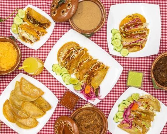 Tacos de Canasta Carmelita suc. Yelapa