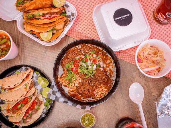 Los Fernández birria y barbacoa Altamirano centro