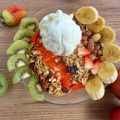 Ensalada Ligera con Helado