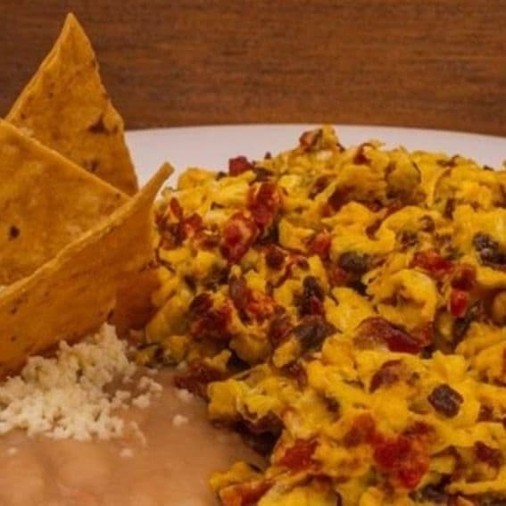 COMBO Huevo con Chorizo