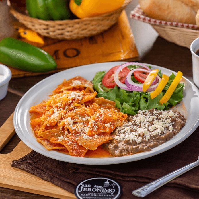 Combo Chilaquiles Rojos & Coca