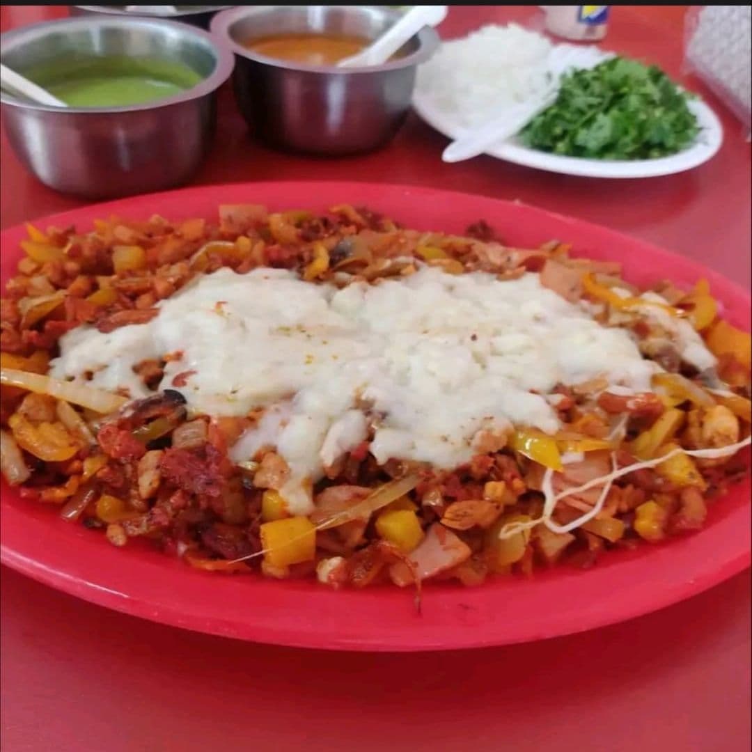 Alambre + Quesadilla+ Regalo Coca Cola 600 Ml