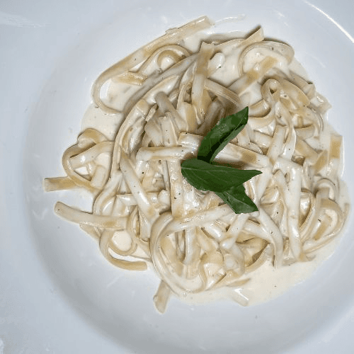 Fetuccini Cuatro Quesos