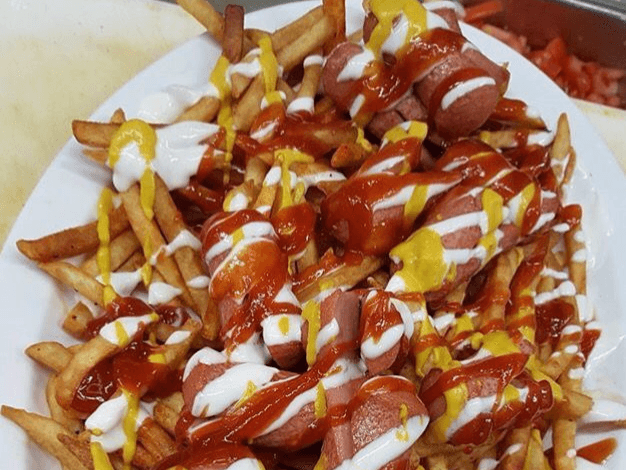 Salchipapas (A la Francesa y Salchichas)