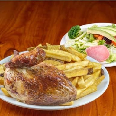 1/4 Pollo a la Brasa más Gaseosa 355ml