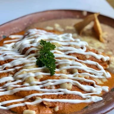 Enchiladas con Pollo